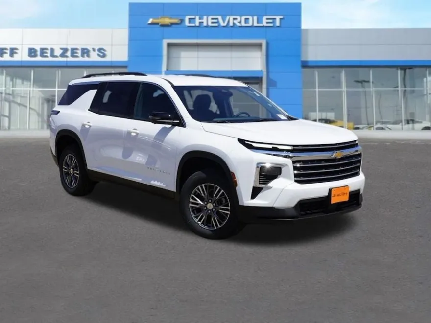2025 Chevrolet Traverse photo 1