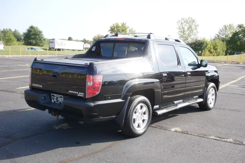 2013 Honda Ridgeline RTS photo 1