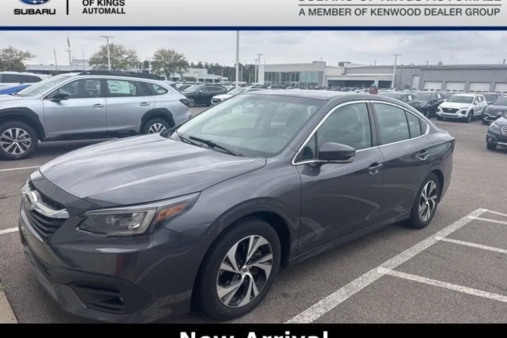 2022 Subaru Legacy Premium photo 1