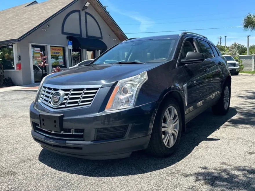 2016 Cadillac SRX Luxury photo 1