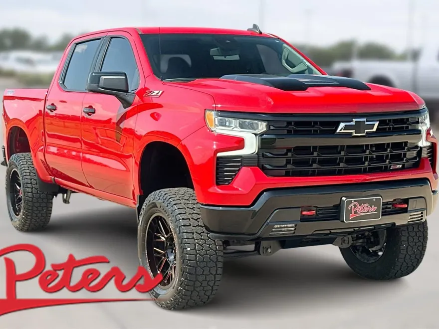 2023 Chevrolet Silverado 1500 LT Trail Boss photo 1