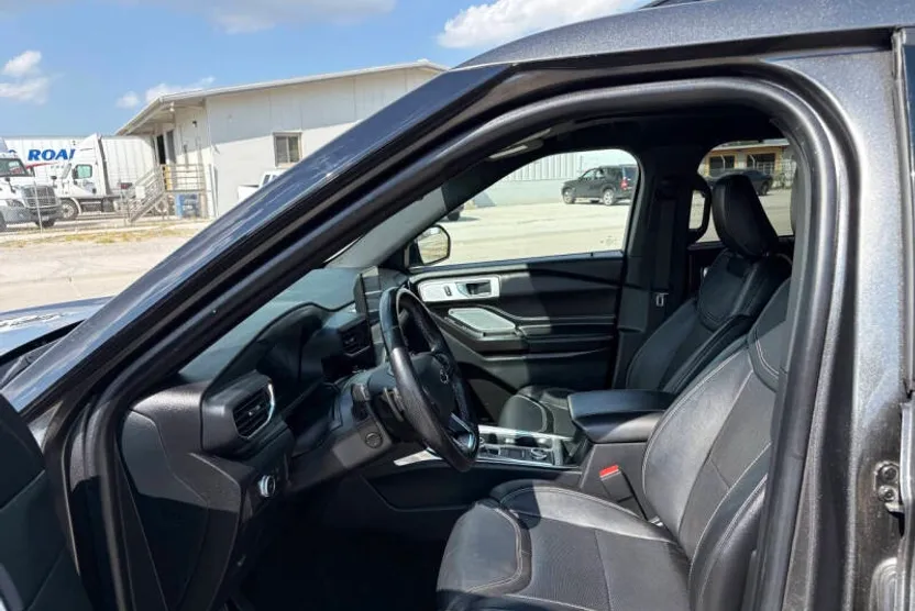 2020 Ford Explorer ST photo 1