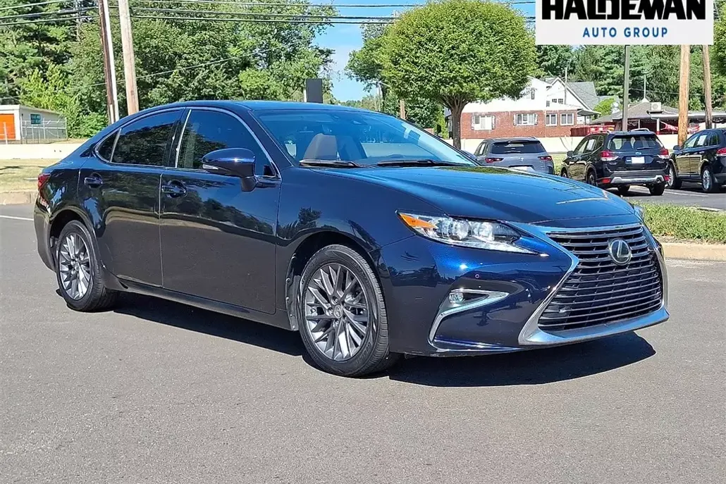 2018 Lexus ES 350 photo 1