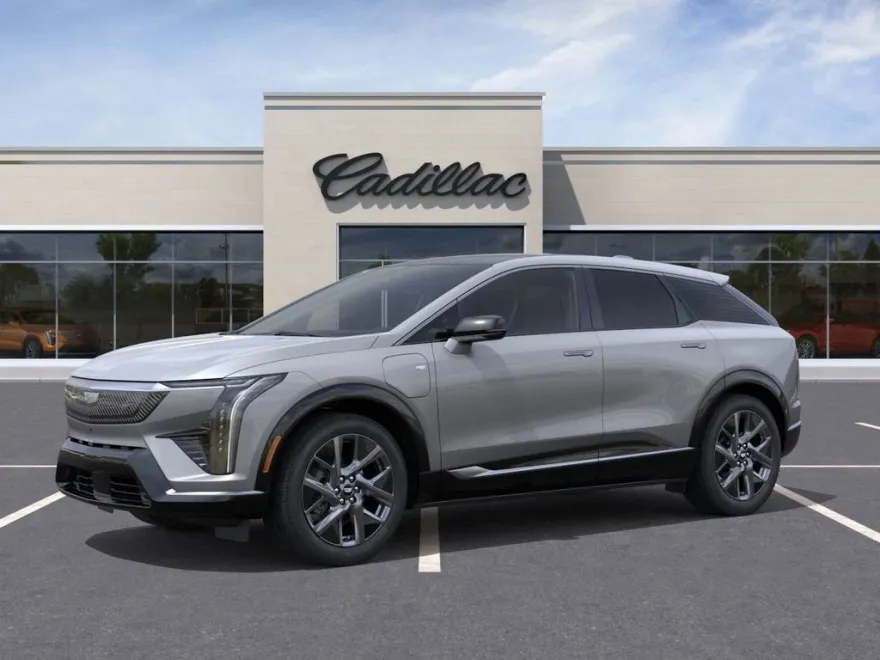 2025 Cadillac Optiq Luxury photo 1