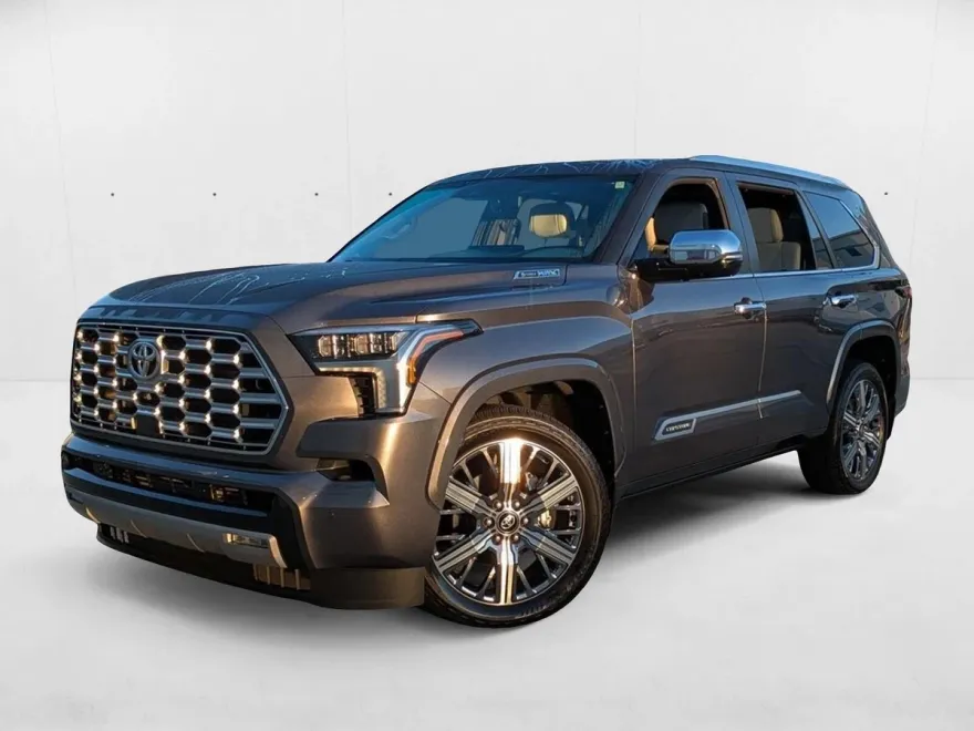2025 Toyota Sequoia Capstone photo 1