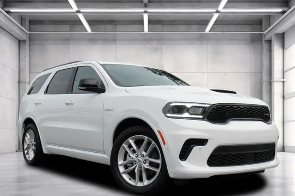 2025 Dodge Durango R/T Plus photo 1