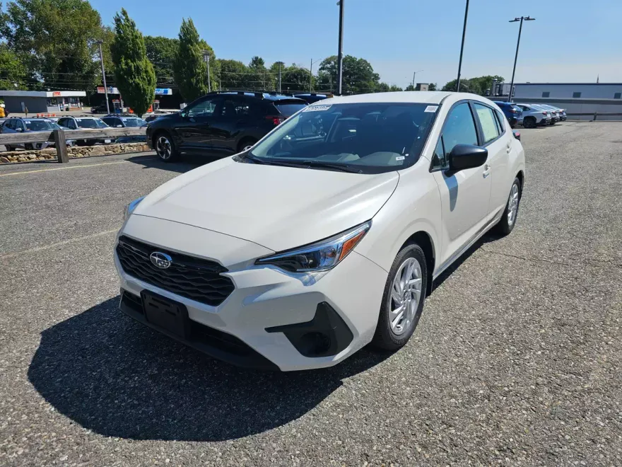 2024 Subaru Impreza Base photo 1
