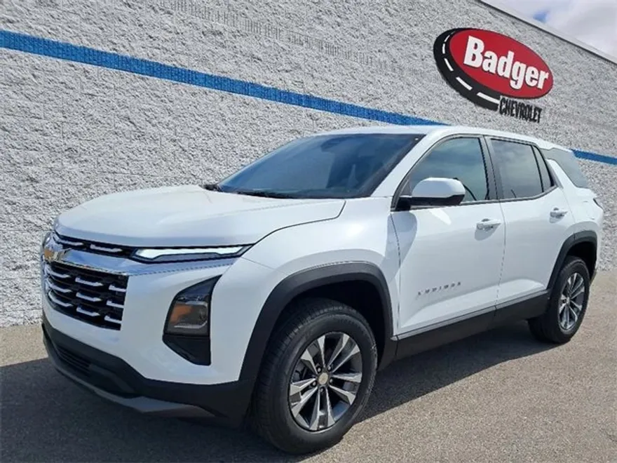 2026 Chevrolet Equinox LT photo 1