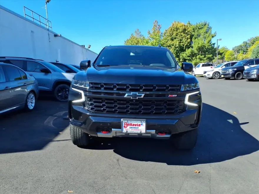 2023 Chevrolet Tahoe Z71 photo 1