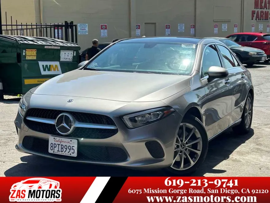 2020 Mercedes Benz A 220 photo 1