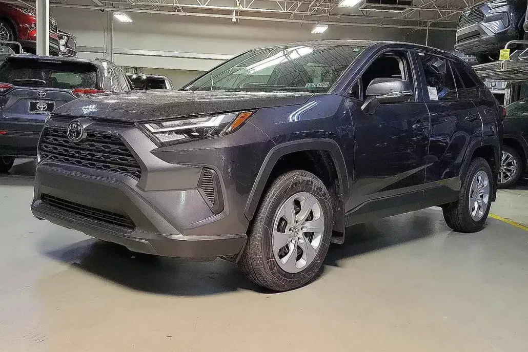 2025 Toyota RAV4 LE photo 1