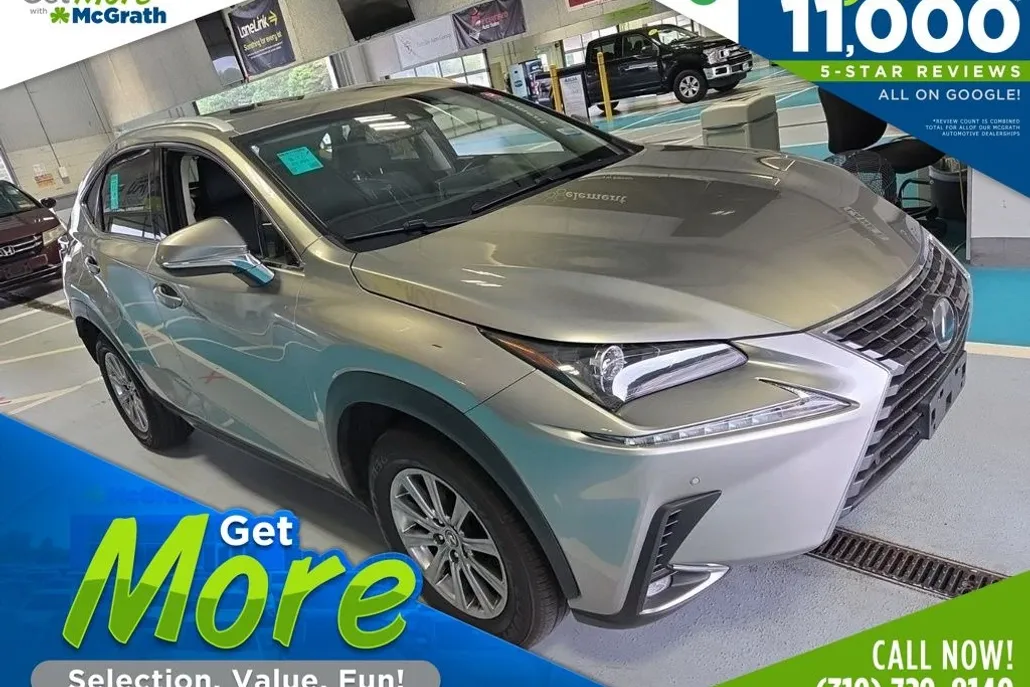 2018 Lexus NX 300 Luxury photo 1