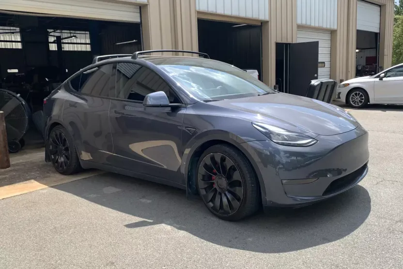 2022 Tesla Model Y Performance photo 1