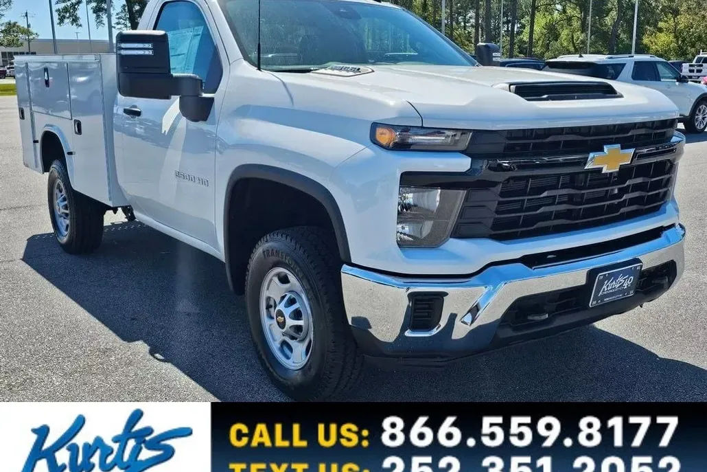 2024 Chevrolet Silverado 2500HD photo 1
