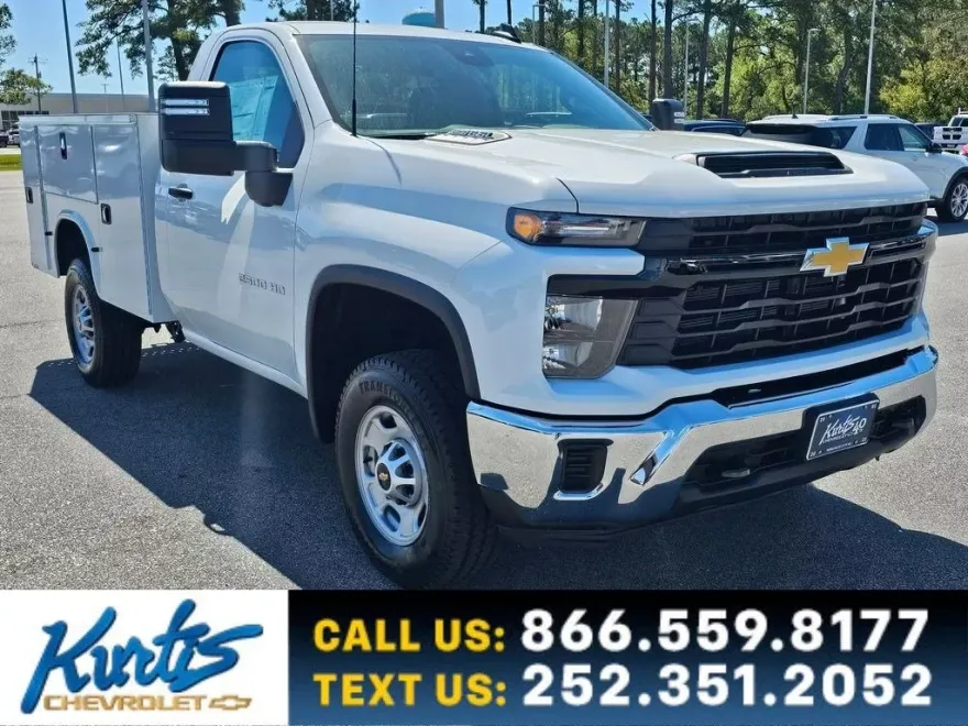 2024 Chevrolet Silverado 2500HD photo 1