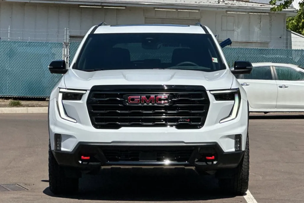 2026 Gmc Acadia AT4 photo 1