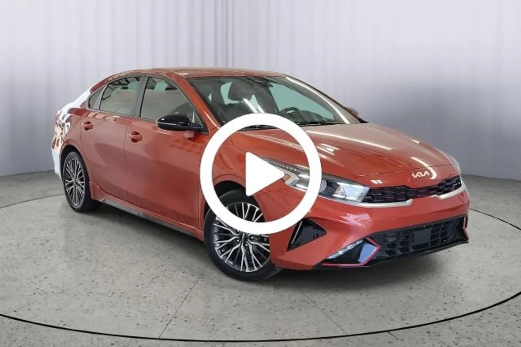 2024 Kia Forte GT-Line photo 1