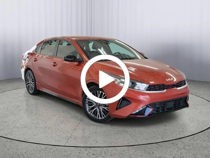 2024 Kia Forte GT-Line photo 1