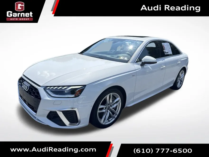 2023 Audi A4 45 S line Prestige photo 1