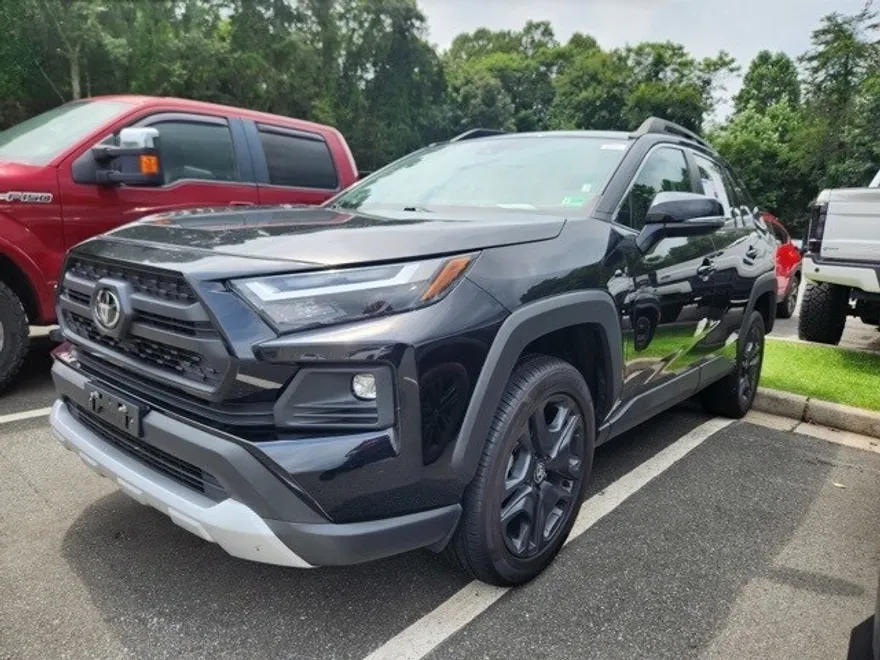 2022 Toyota RAV4 Adventure photo 1