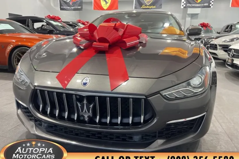 2022 Maserati Ghibli GT photo 1