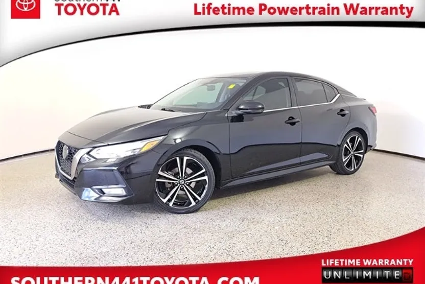 2021 Nissan Sentra SR photo 1