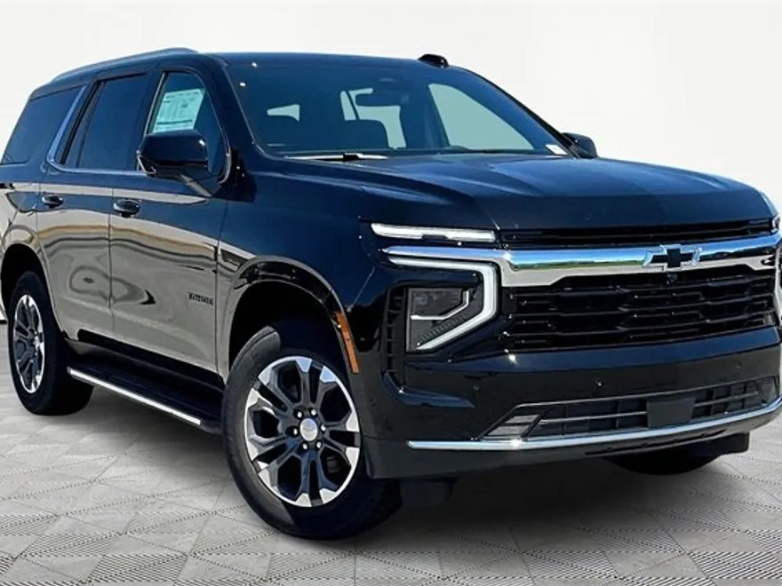 2025 Chevrolet Tahoe LS photo 1
