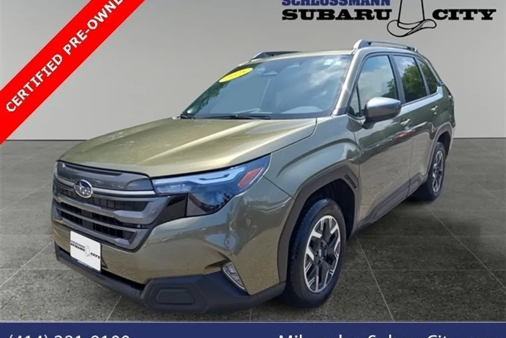 2025 Subaru Forester Premium photo 1