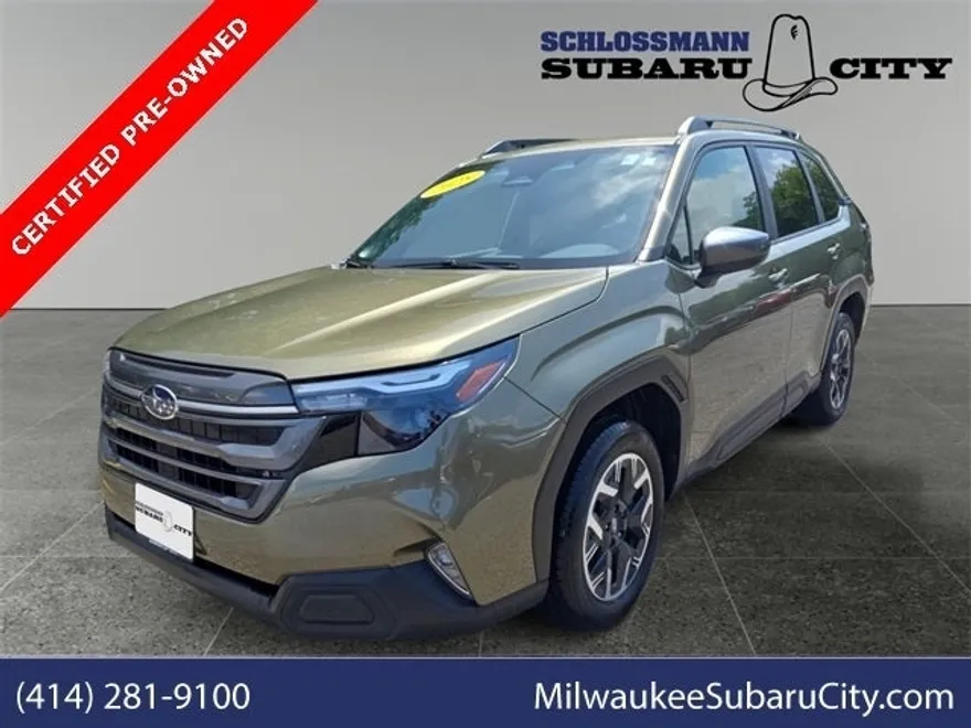 2025 Subaru Forester Premium photo 1