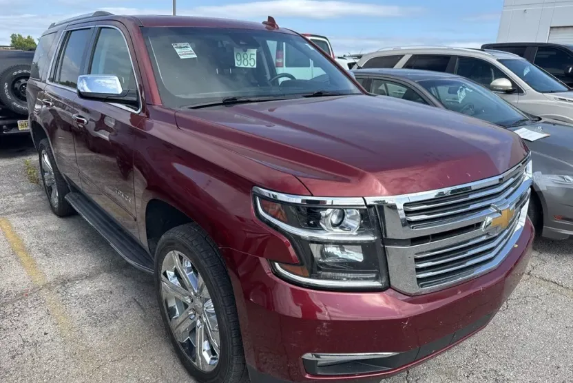 2019 Chevrolet Tahoe Premier photo 1