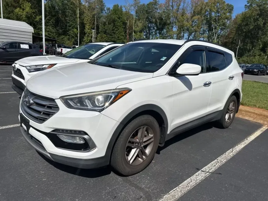 2017 Hyundai Santa Fe Sport Base photo 1