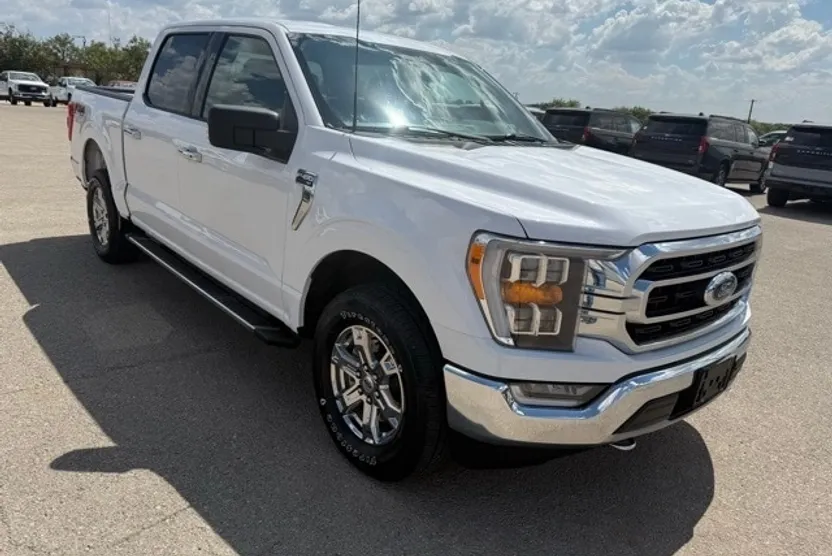 2021 Ford F-150 XLT photo 1