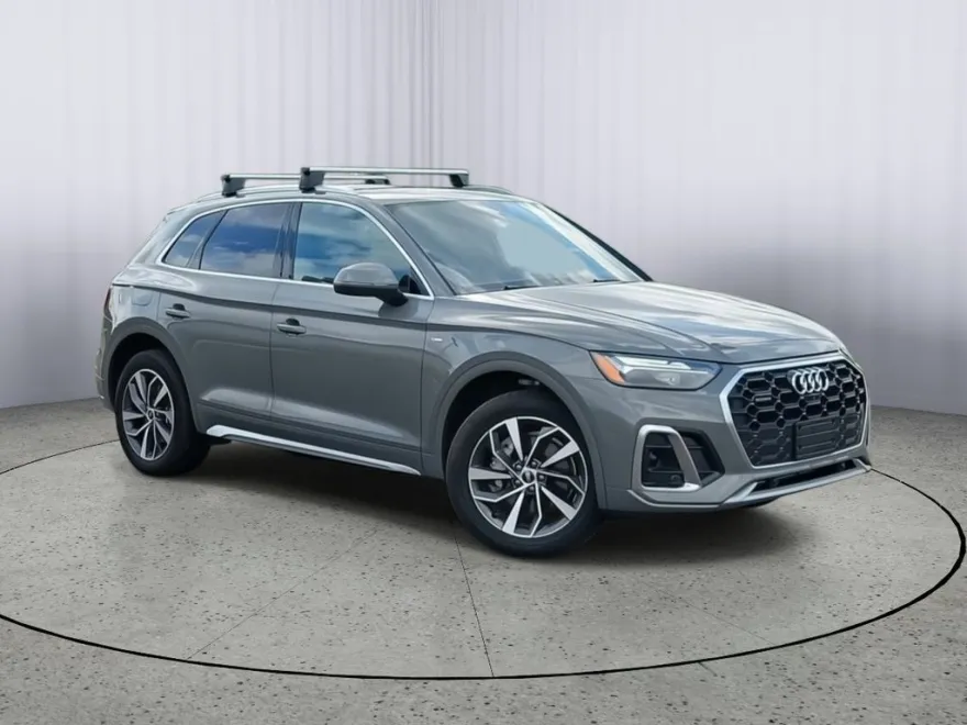 2023 Audi Q5 S line Premium Plus photo 1