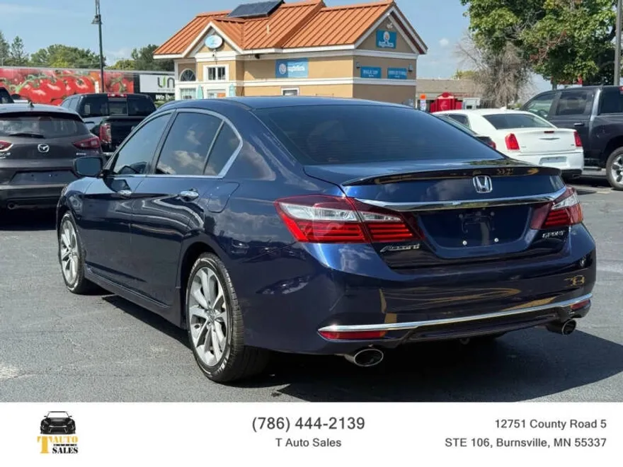 2016 Honda Accord Sport photo 1