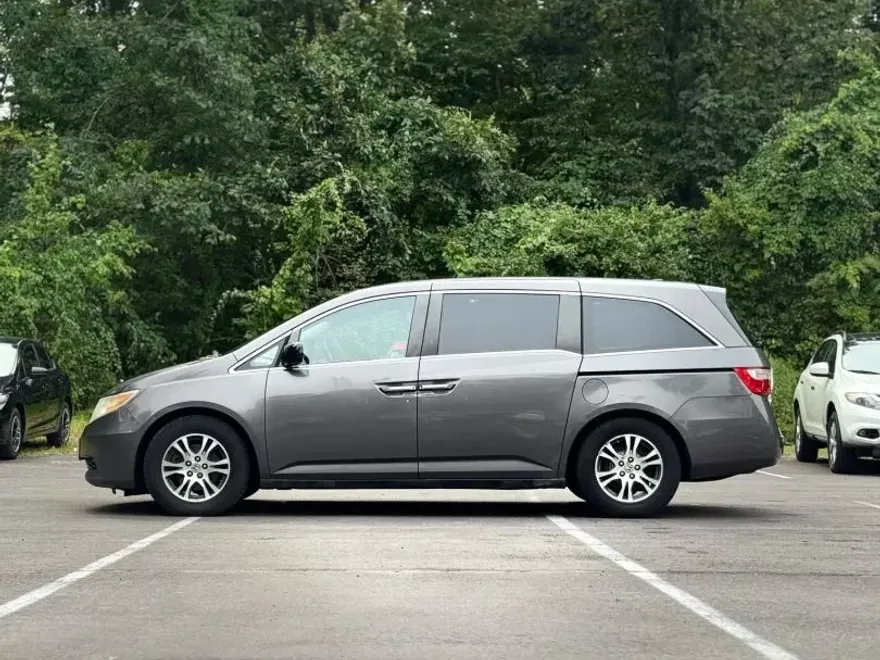 2012 Honda Odyssey EX-L photo 1