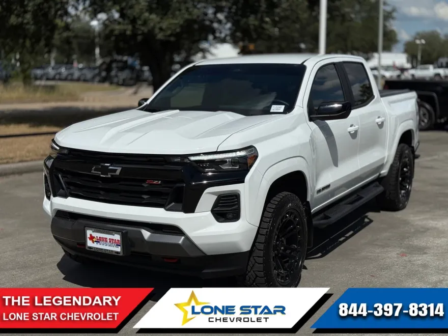 2023 Chevrolet Colorado Z71 photo 1