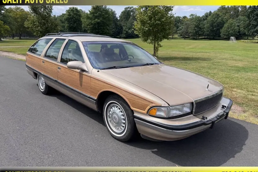 1996 Buick Roadmaster photo 1