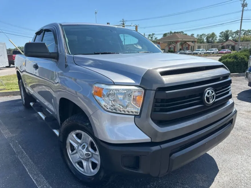 2014 Toyota Tundra SR photo 1