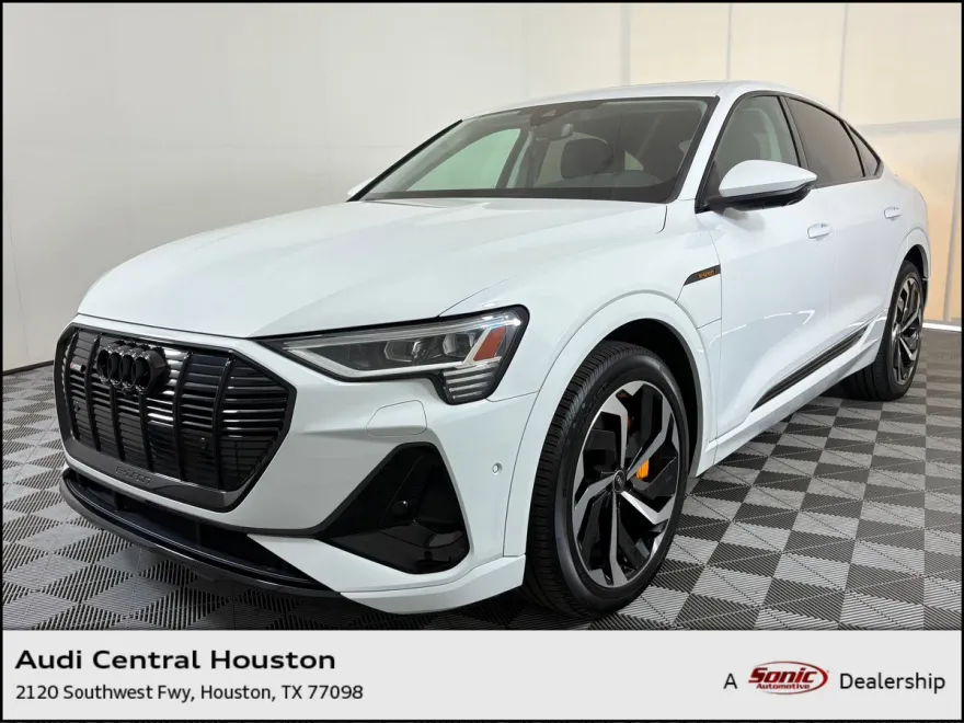 2022 Audi e-tron Sportback S line Premium Plus photo 1