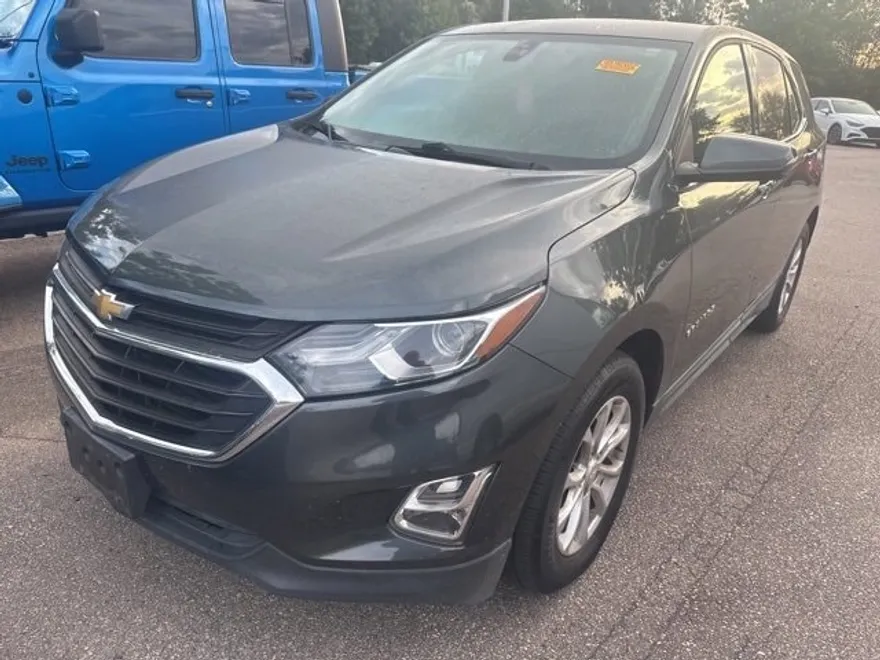 2018 Chevrolet Equinox photo 1