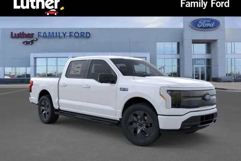2025 Ford F-150 Lightning photo 1