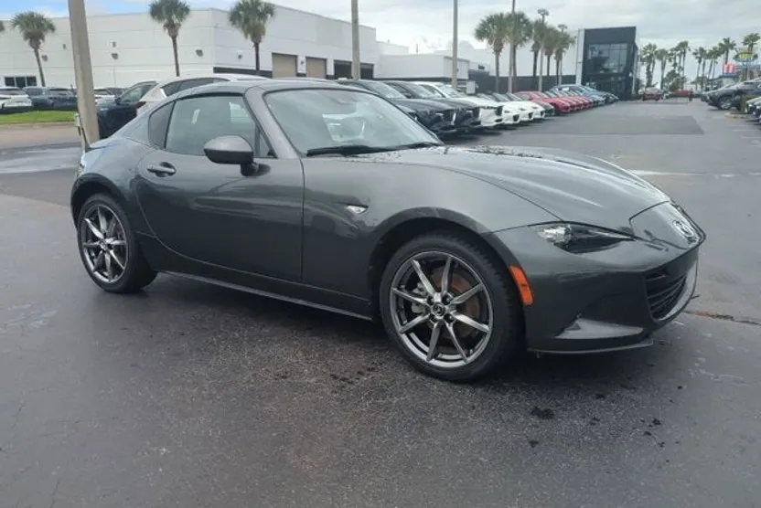 2022 Mazda MX-5 Miata Miata RF Grand Touring photo 1