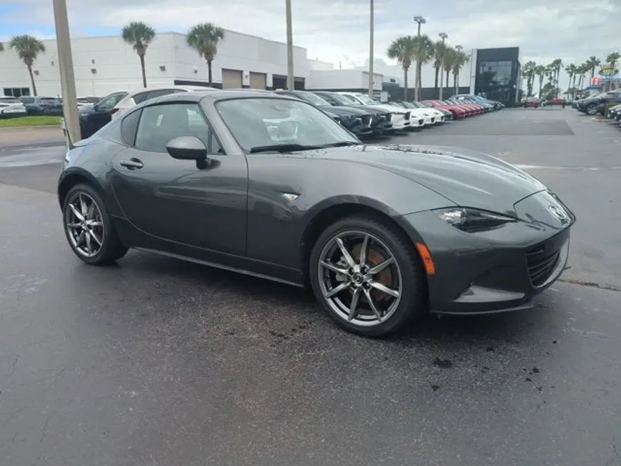 2022 Mazda MX-5 Miata Miata RF Grand Touring photo 1