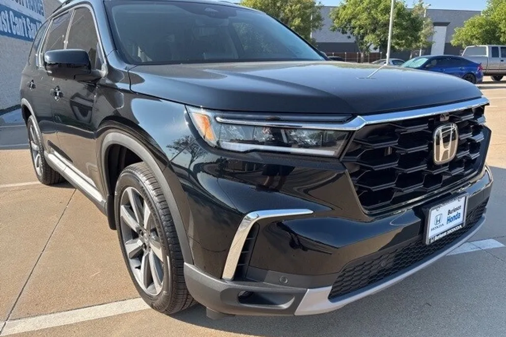 2025 Honda Pilot Elite photo 1