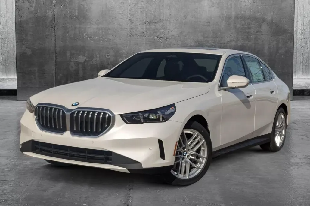 2025 Bmw 530i photo 1