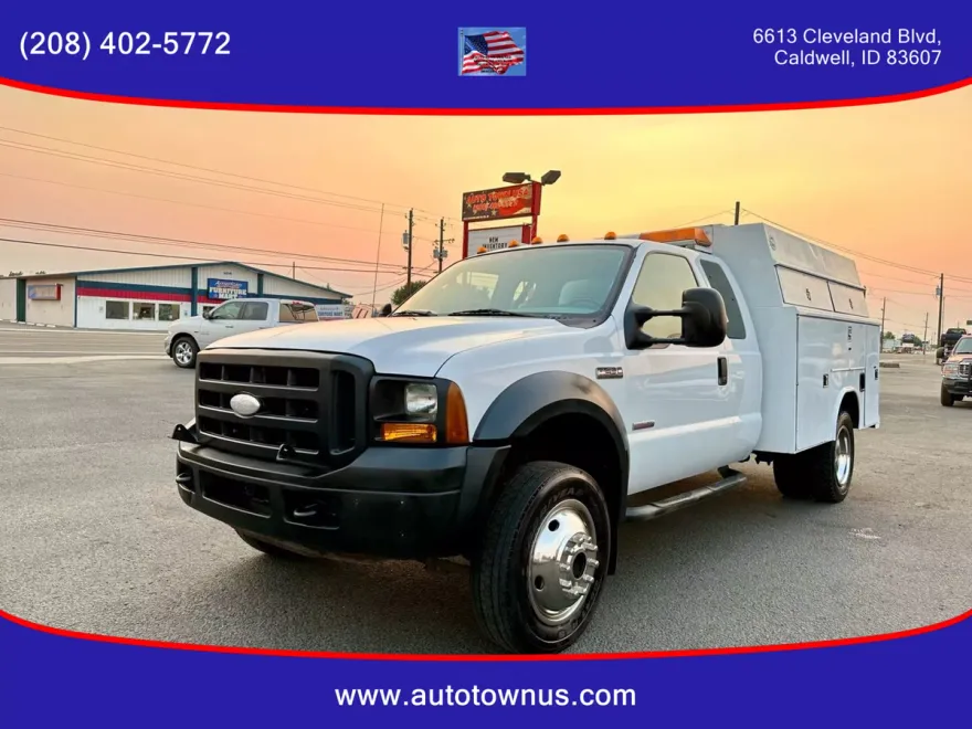 2006 Ford F-450 photo 1