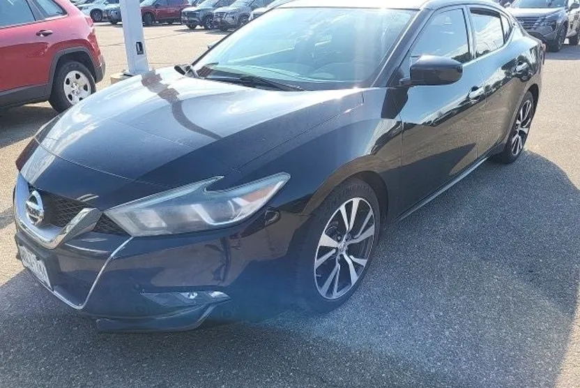 2016 Nissan Maxima S photo 1
