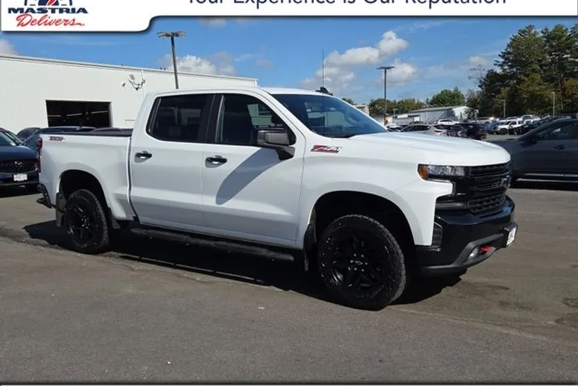 2021 Chevrolet Silverado 1500 LT Trail Boss photo 1