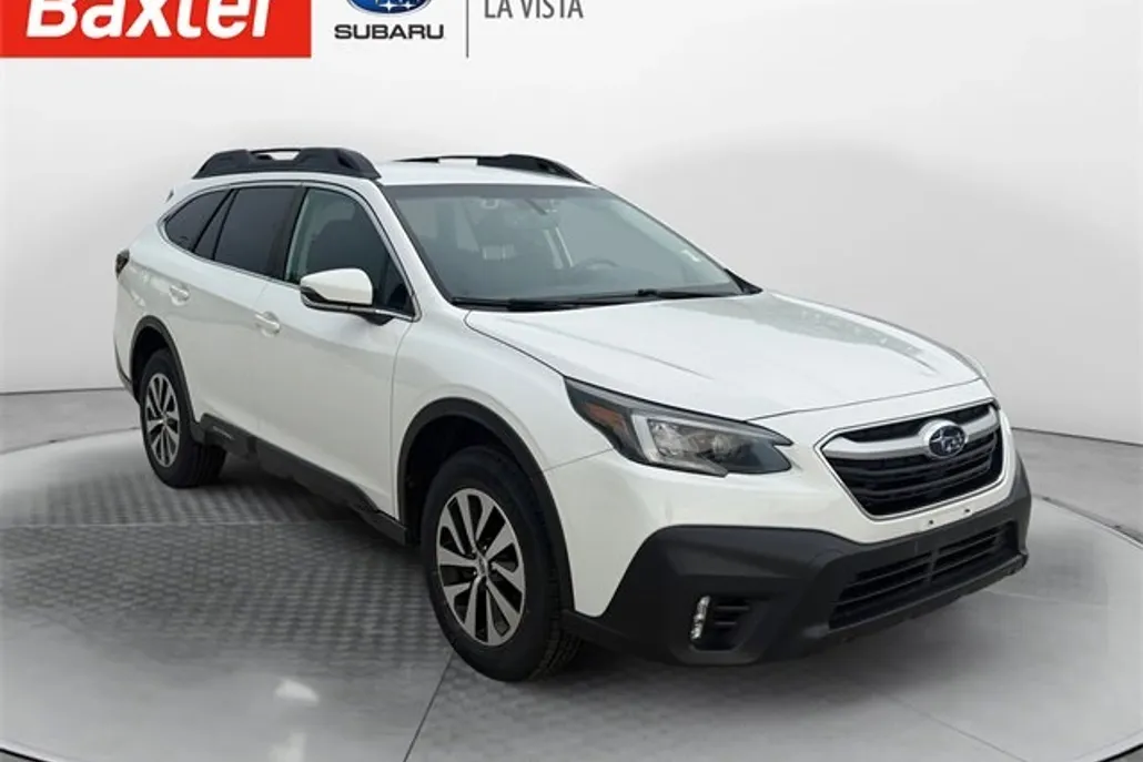 2022 Subaru Outback Premium photo 1