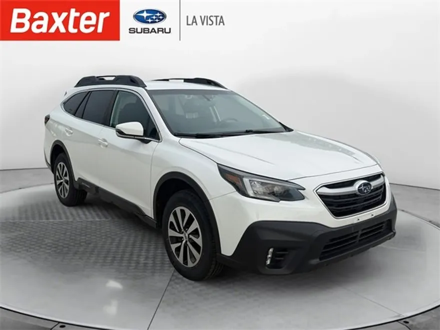 2022 Subaru Outback Premium photo 1